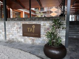 リシケシにタージ!